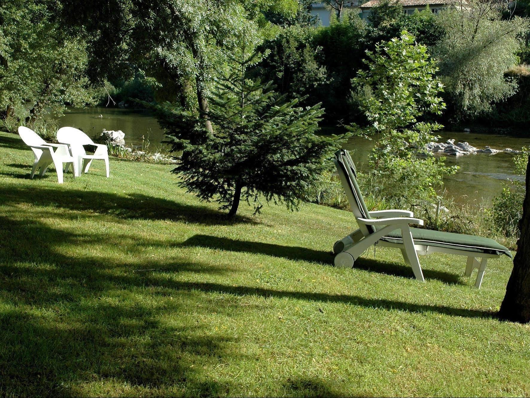 Logis Hotel Restaurant Les Norias Cazilhac  Exterior photo